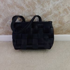 Harvey's Seatbelt Bag Large Black Woven Tote